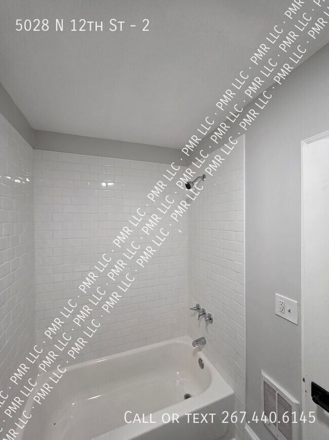 Foto del edificio - 5028 N 12th St