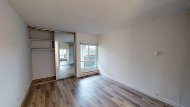 Interior Photo - Eight 80 Newport Beach