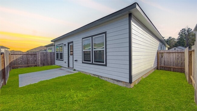 Building Photo - 16907 Pandora Wy