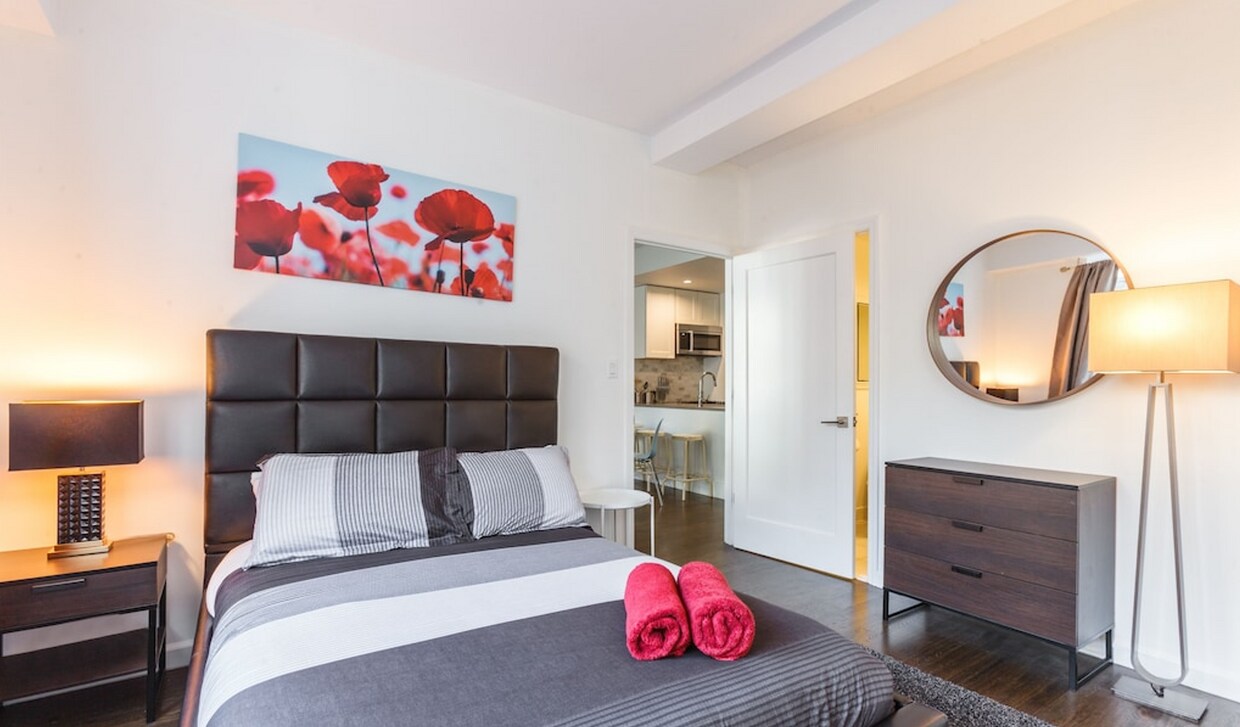 Dormitorio - 4215 Glencoe Ave