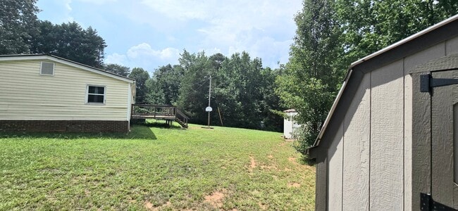 Foto del edificio - 513 Horseshoe Lake Rd