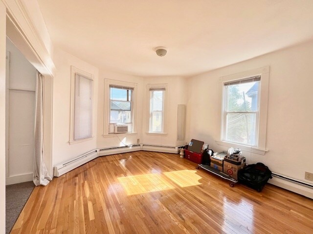 Foto del edificio - 45 Riverdale St