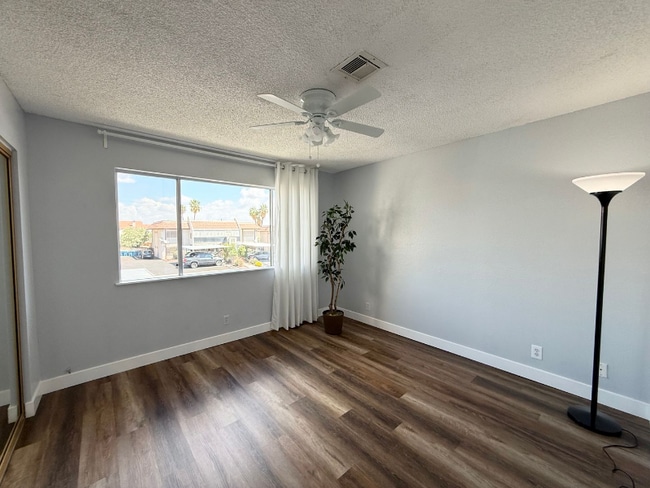 Building Photo - 1729 Jupiter Ct