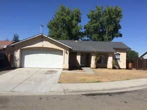 Building Photo - 507 Chianti Ct