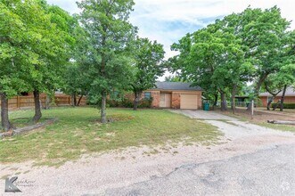 Building Photo - 1709 Friar Ct