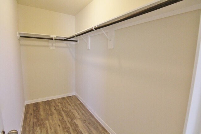 Foto del edificio - 13206 Withee Path Ln