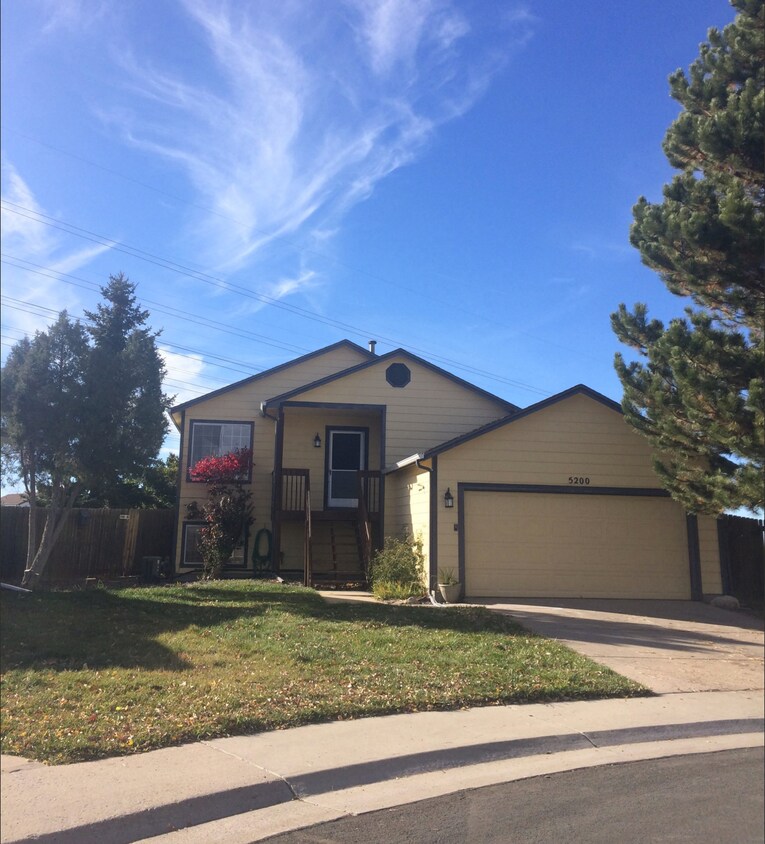 Primary Photo - 5200 E Aspen Ave