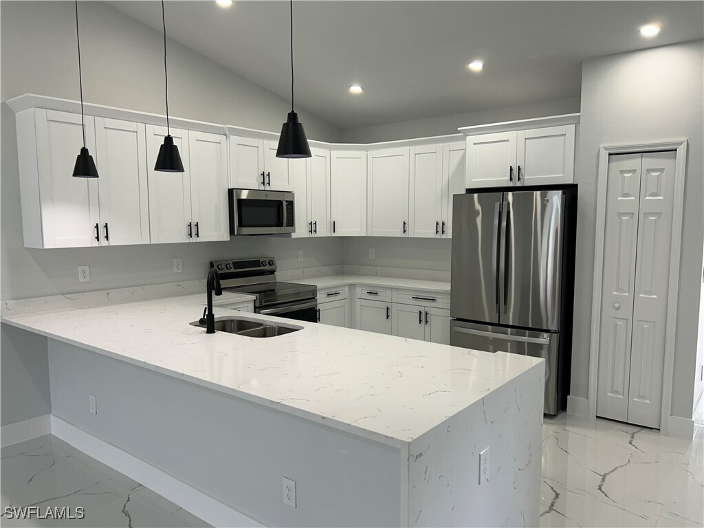 Foto principal - 5117 30th St SW