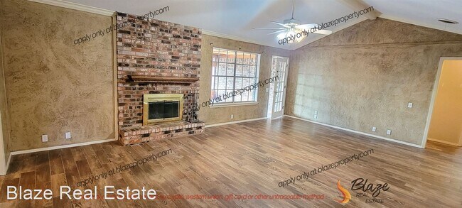 Foto del edificio - 4 br, 2.5 bath House - 6407 Hatfield