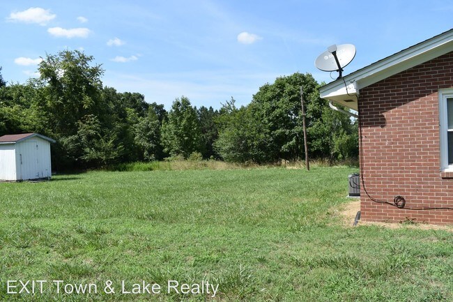 Building Photo - 3 br, 1 bath House - 2361 Lake Gaston Drive