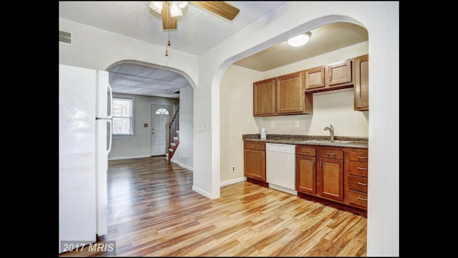 Photo - 2017 Whistler Ave Townhome