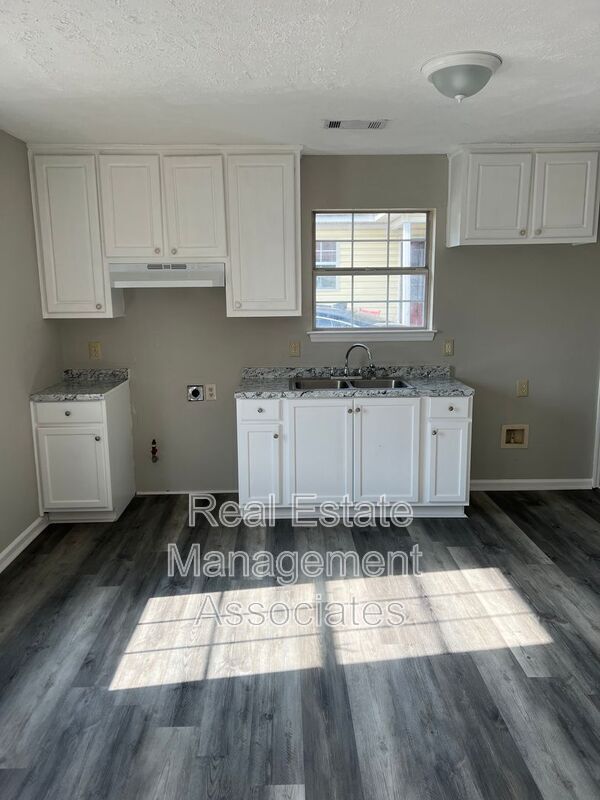 Foto del edificio - 201 Grove Pl