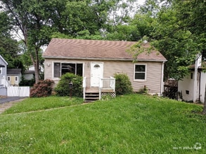 Building Photo - 7718 Delmont St