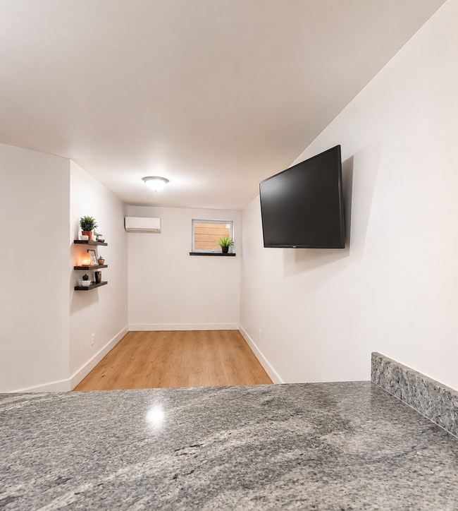 Building Photo - 4014 3rd St NW