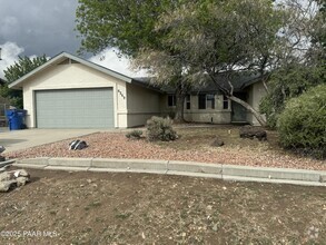 Building Photo - 6269 N Little Papoose Dr