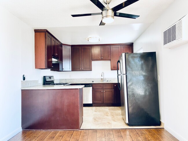 Luxury Kitchen - 1936 Whitley Ave