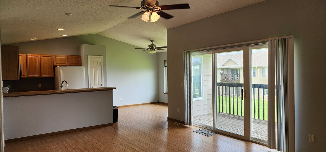 Foto principal - 7107 56th St