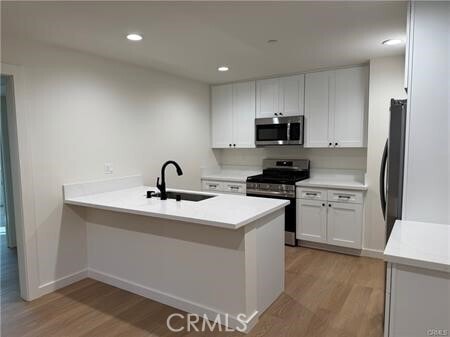 Building Photo - 1336 Calle Tulipan