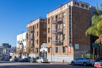 Building Photo - 729 S Union Ave
