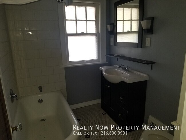 Foto del edificio - 18232 Winslow Rd