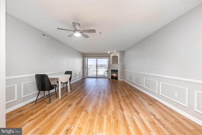 Building Photo - 7 Owens Landing Ct