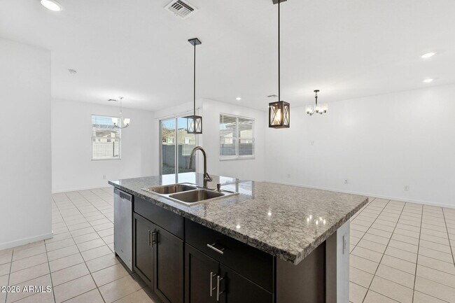 Building Photo - 6762 W Encinas Ln