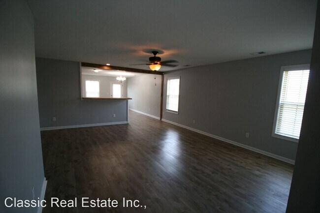 Building Photo - 3 br, 2 bath House - 1752 Millbank Road