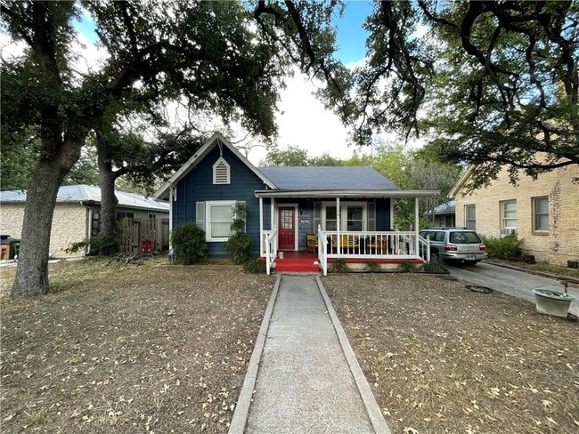 Building Photo - 3106 Robinson Ave