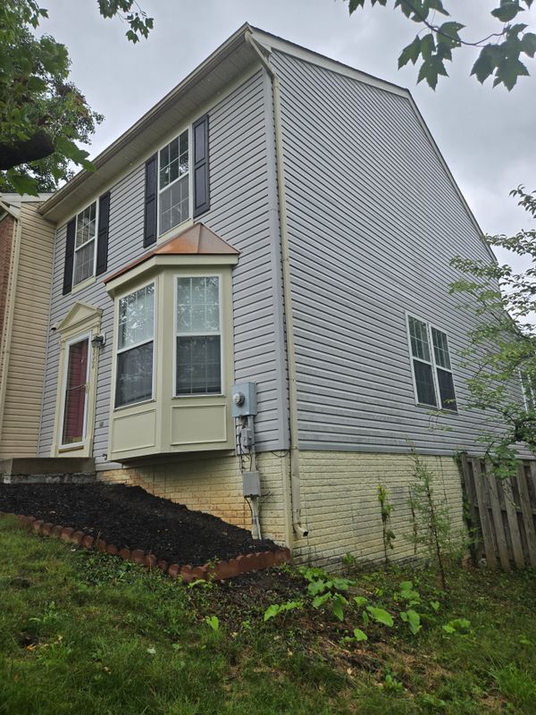 Building Photo - 6632 Granville Ct
