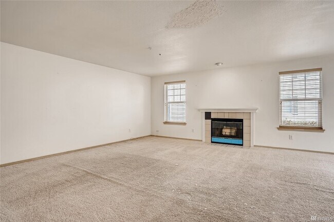 Foto del edificio - 1160 Monroe Ave NE