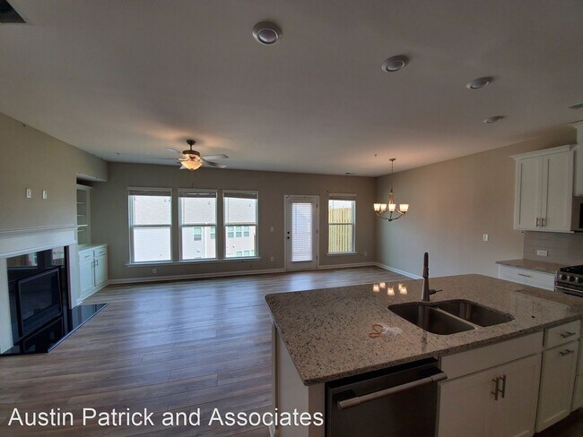 Building Photo - 3 br, 2.5 bath House - 1319 Endicott Court