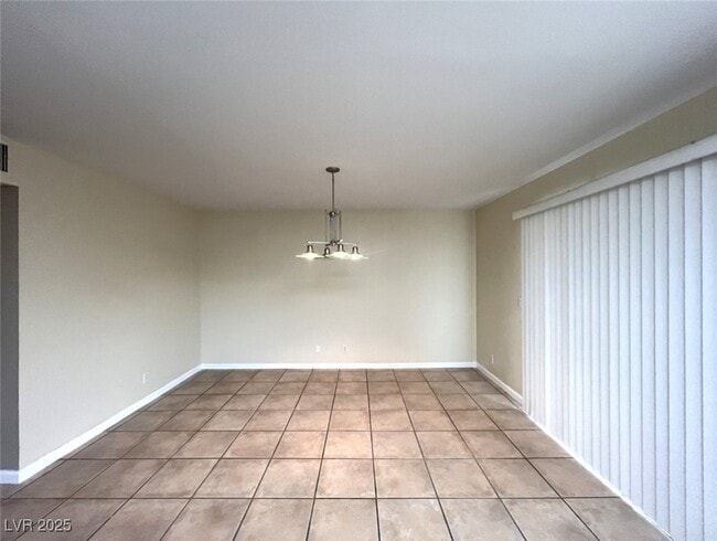 Foto del edificio - 4628 Michillinda Ln