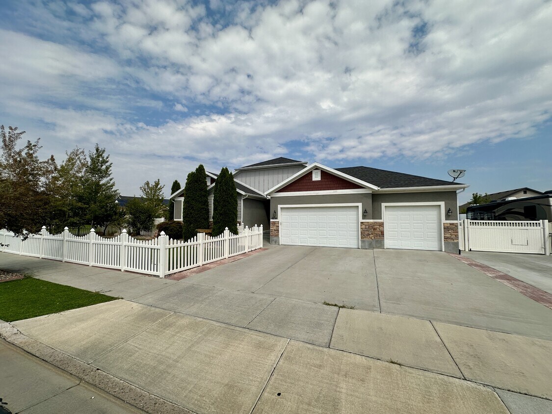 Foto principal - 6274 Copan Way