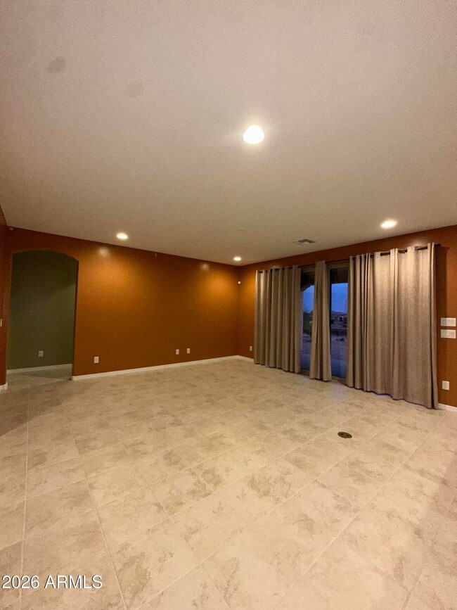 Building Photo - 24647 W Watkins St