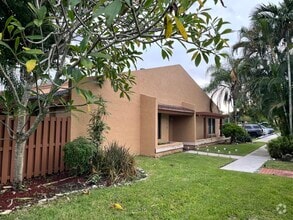 Building Photo - 980 NW 79th Ter