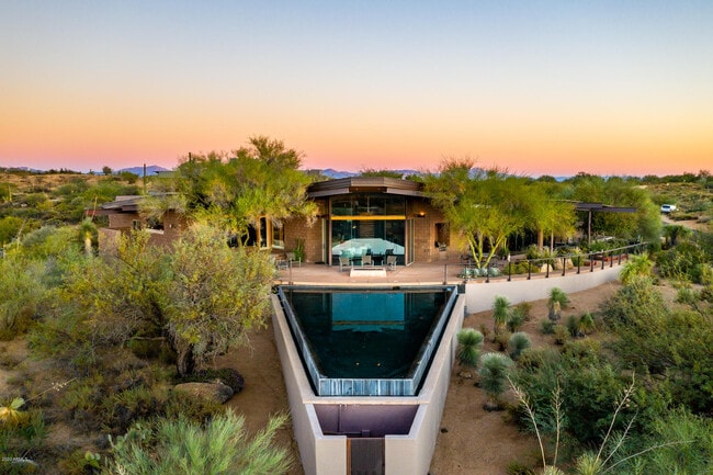 Building Photo - 11565 E Salero Dr
