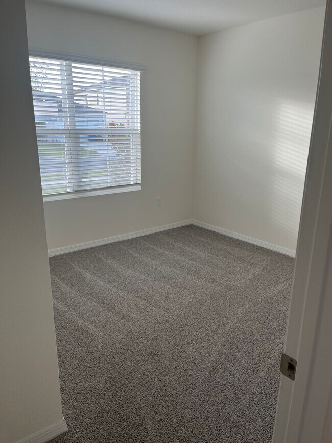 2351 Aquiline Nest St, Eagle Lake, FL 33839 House Rental in Eagle