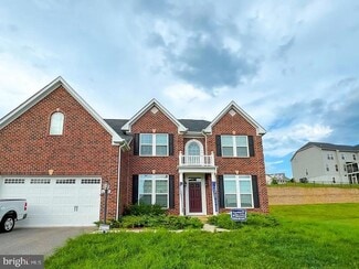 Building Photo - 3238 Fledgling Cir