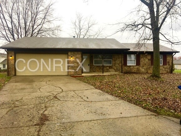 Primary Photo - 4467 Aristocrat Cir