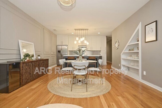 Foto del edificio - 472 Martin St SE
