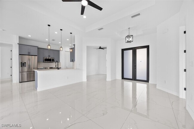 Foto del edificio - 1609 Nelson Rd N