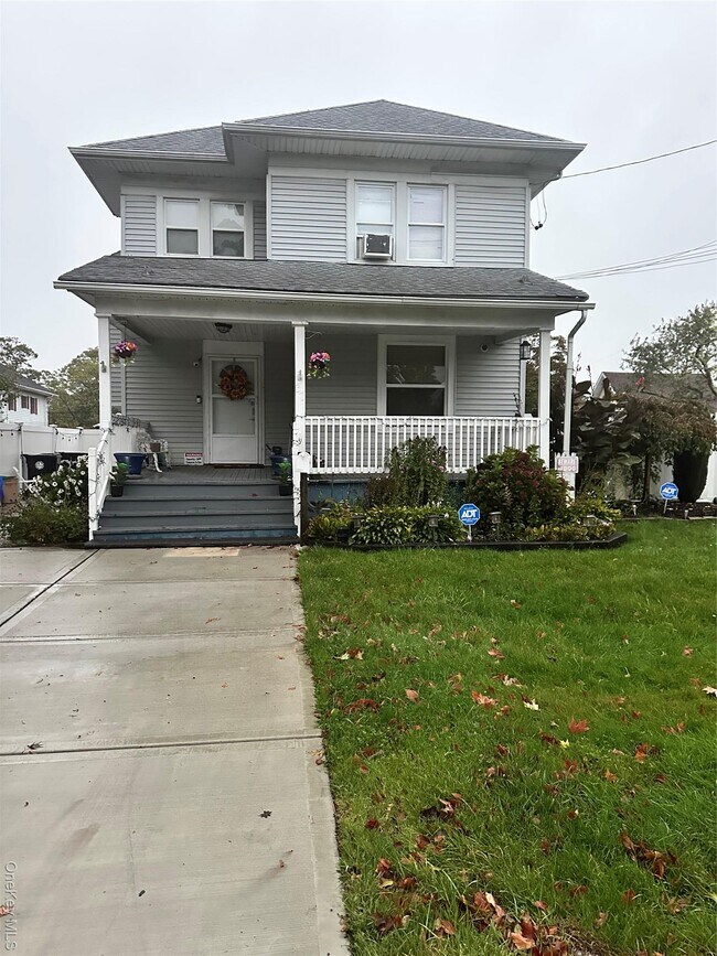 Building Photo - 37 Redmond Ave