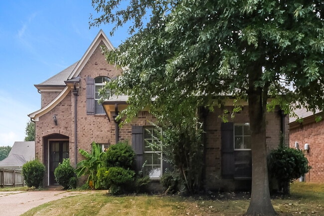 Building Photo - 5061 Thornebrook Cove