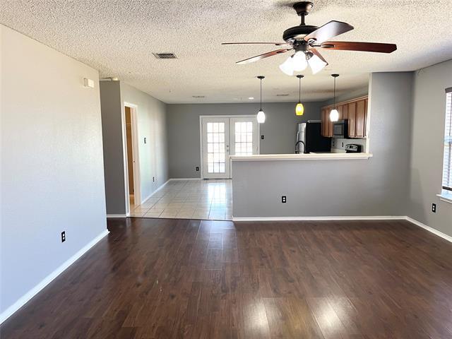 Foto del edificio - 1634 Black Oak Ct