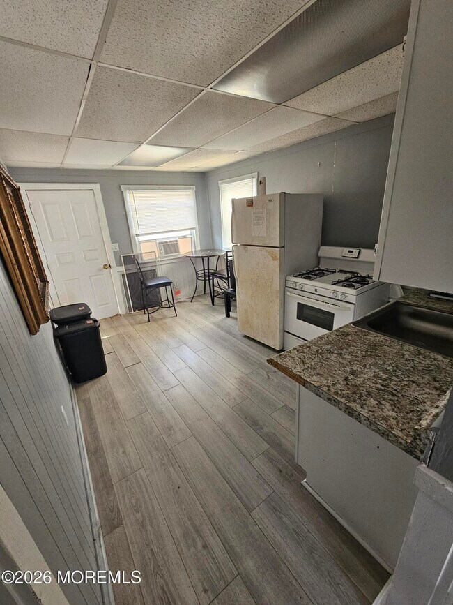 Foto del edificio - 103 16th Ave