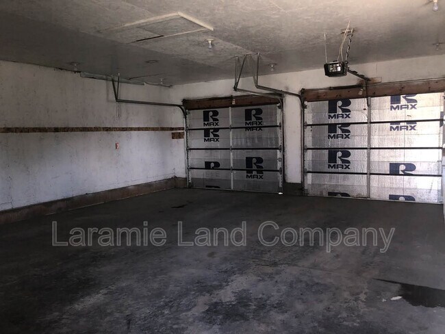 Foto del edificio - 2582 W Jackson St