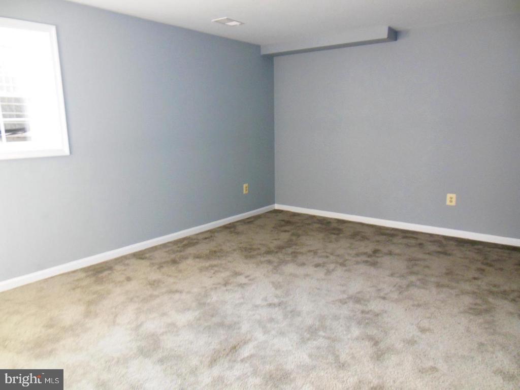 Primary Photo - 1420 Orleans Ct