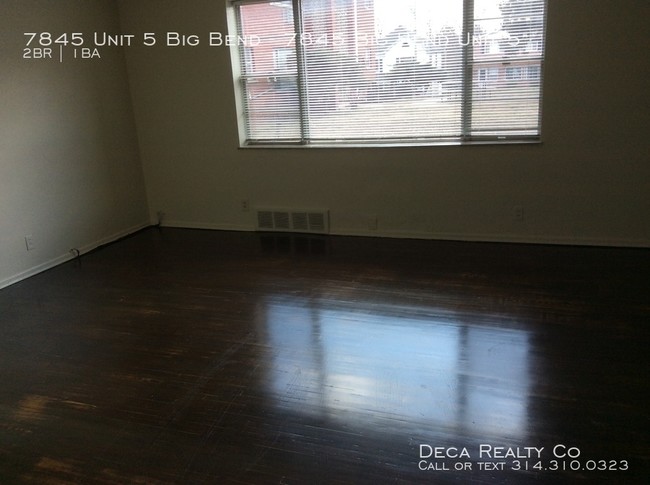 Foto del edificio - 2 Bedroom Apartment in Webster Groves