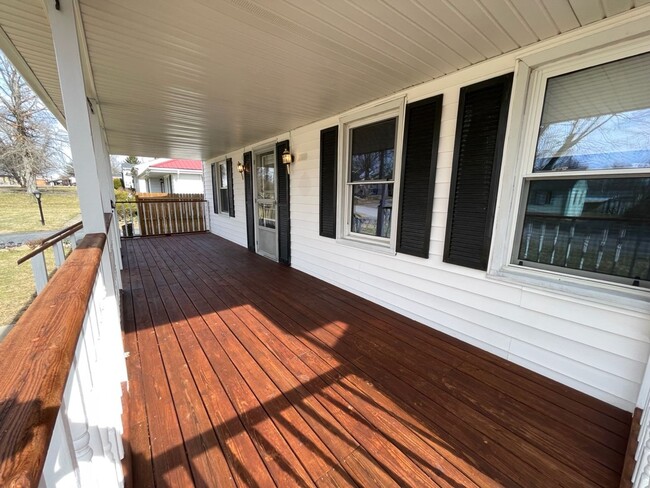 Building Photo - Cute Rental House in Shelbyville