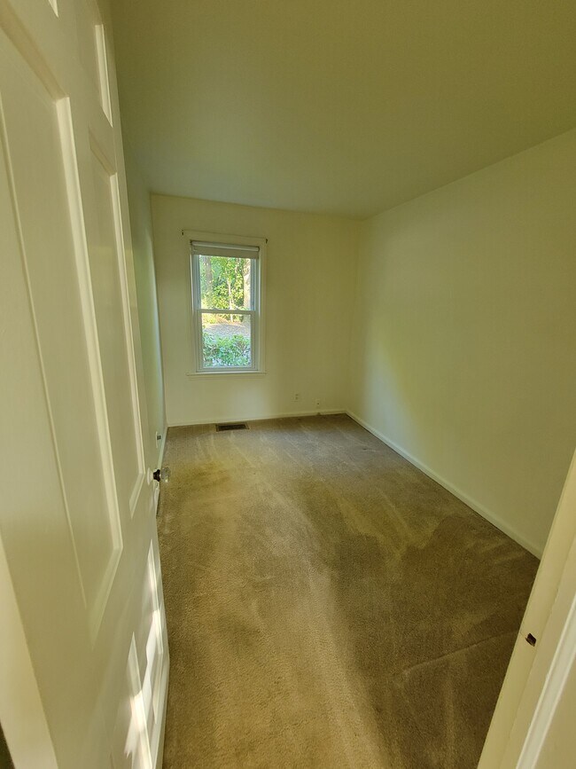 Foto del edificio - 846 W Huron River Dr